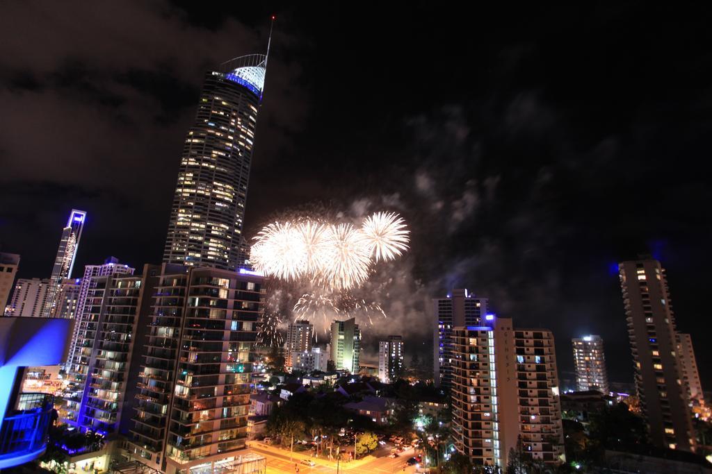 Anacapri Holiday Resort Apartments Surfers Paradise Exterior photo