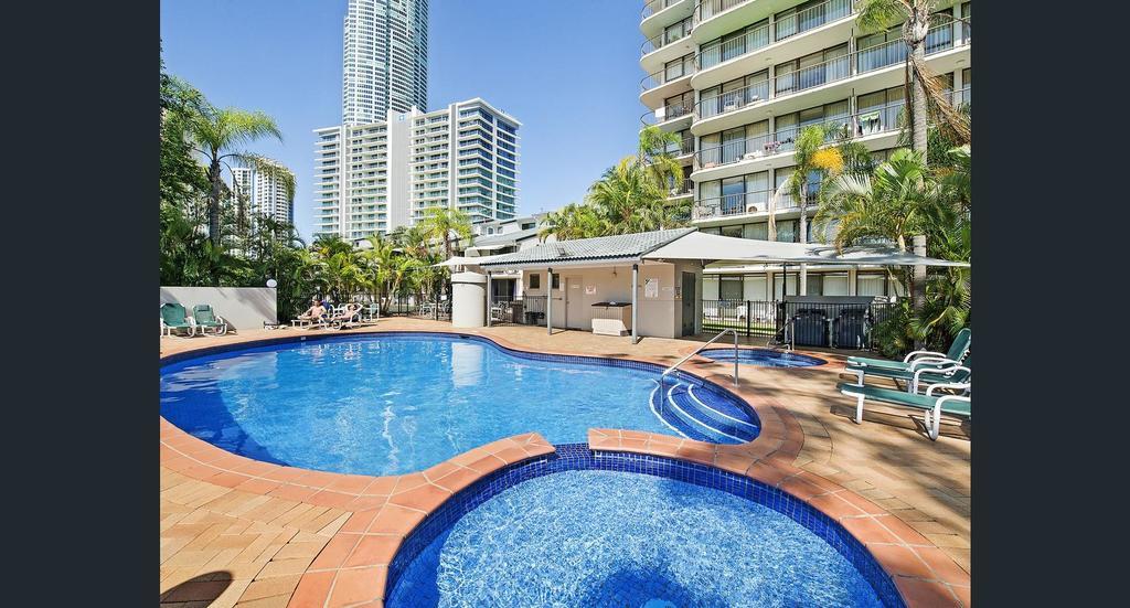 Anacapri Holiday Resort Apartments Surfers Paradise Exterior photo