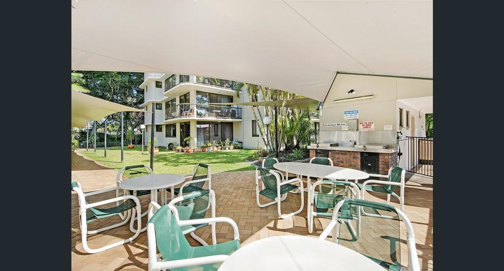 Anacapri Holiday Resort Apartments Surfers Paradise Exterior photo