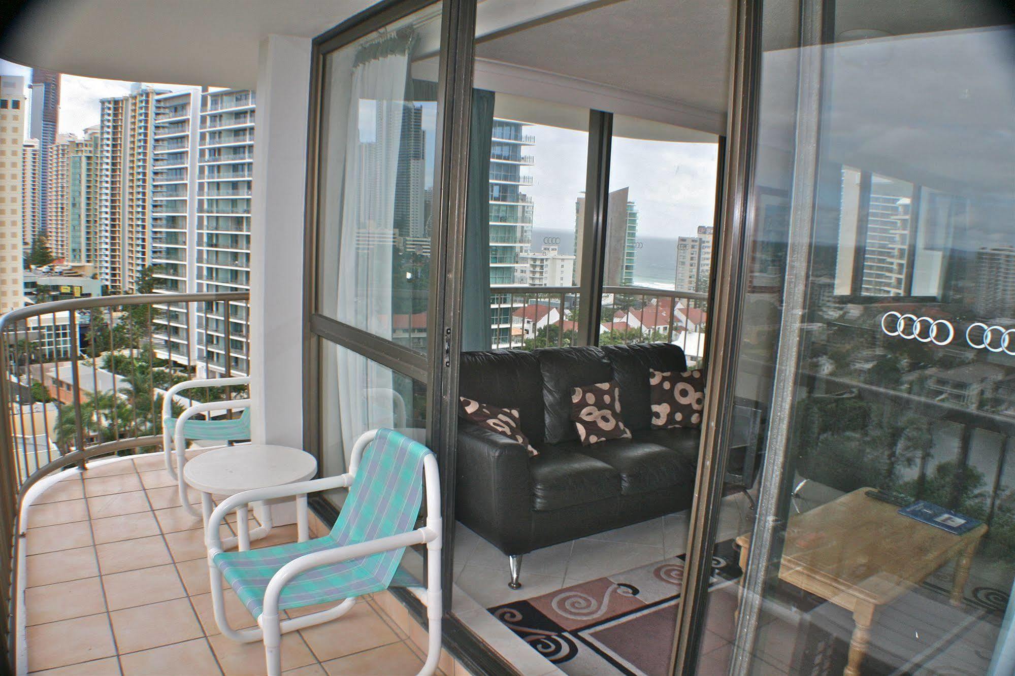 Anacapri Holiday Resort Apartments Surfers Paradise Exterior photo