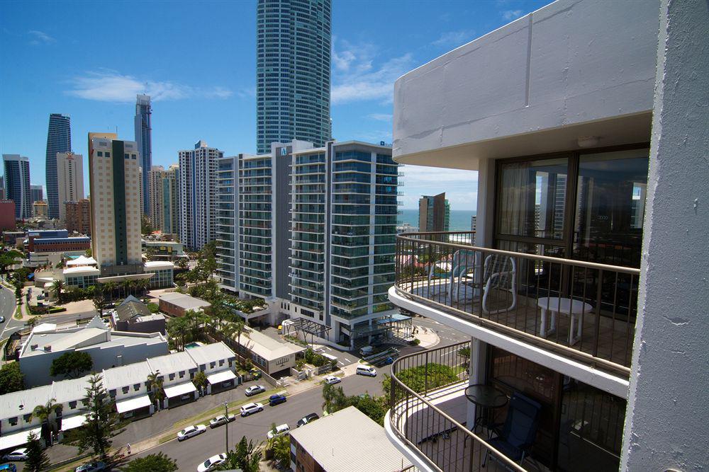 Anacapri Holiday Resort Apartments Surfers Paradise Exterior photo